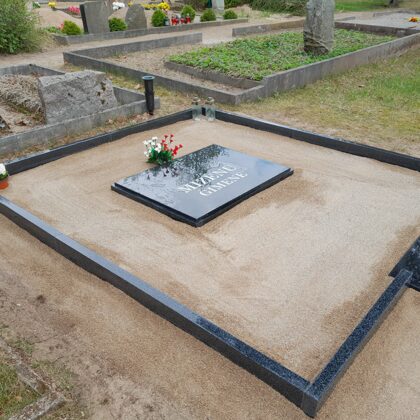 Kapu apmales, kopiņas, pieminekļi, G.K. Service SIA